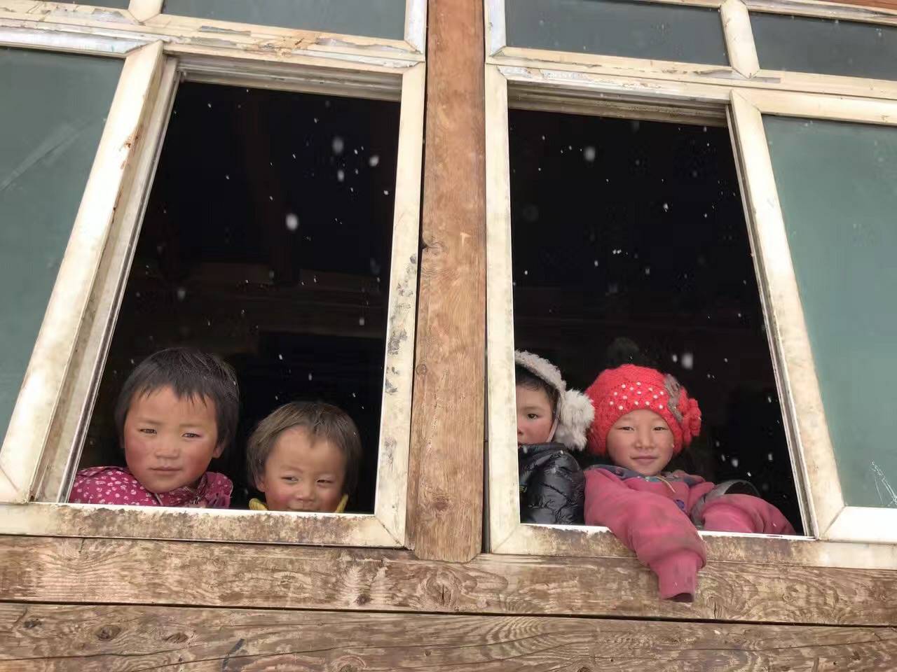 必一·运动体育平台官方网站-必一(中国)公益回顾丨家国同欢月同圆 温暖满载甘孜州(图9) 必一·运动体育平台官方网站-必一(中国)公益回顾丨家国同欢月同圆 温暖满载甘孜州(图9)